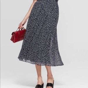 WHO WHAT WEAR - Midi A-line Skirt